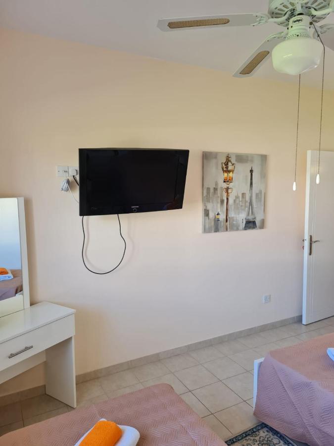 Stay Ocean Apartment Paphos Extérieur photo