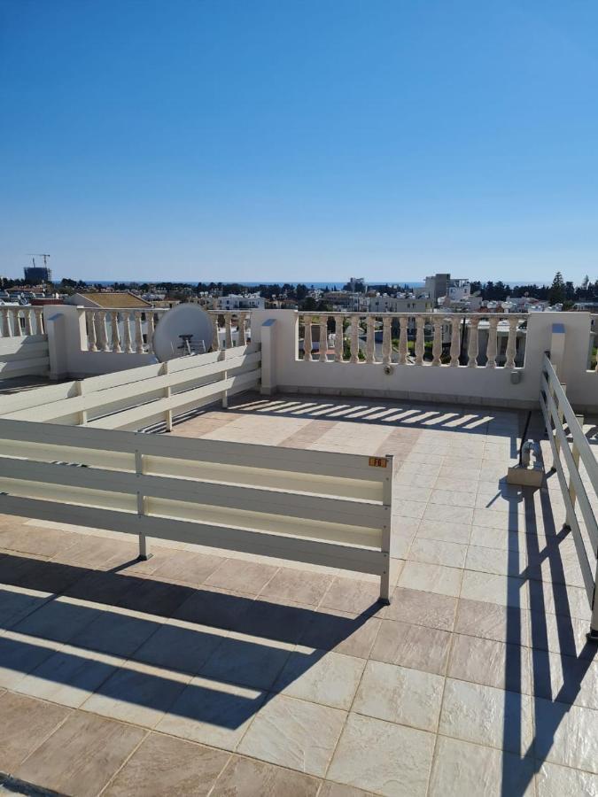 Stay Ocean Apartment Paphos Extérieur photo